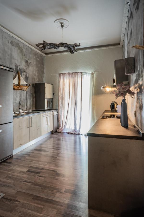 Villa Unique Luxury House à Athènes Extérieur photo